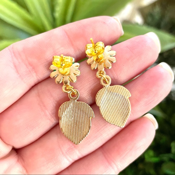 Floral Lemon Dangle Earrings - Picture 5 of 5